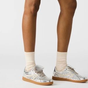 Steve Madden Sneakers